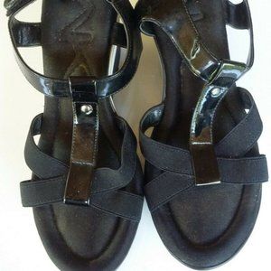 Sandals high heels black size 7 1/2